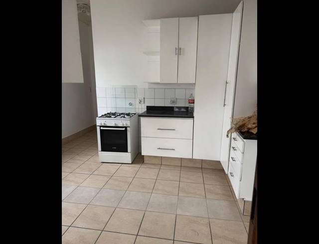 3 BEDROOM PROPERTY TO RENT IN KENSINGTON